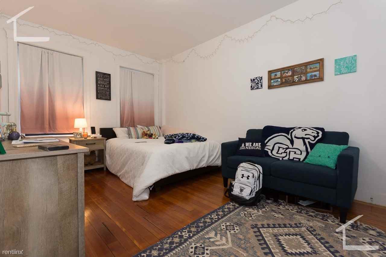 26 Claflin Rd #1ZA - Photo 2 of 20