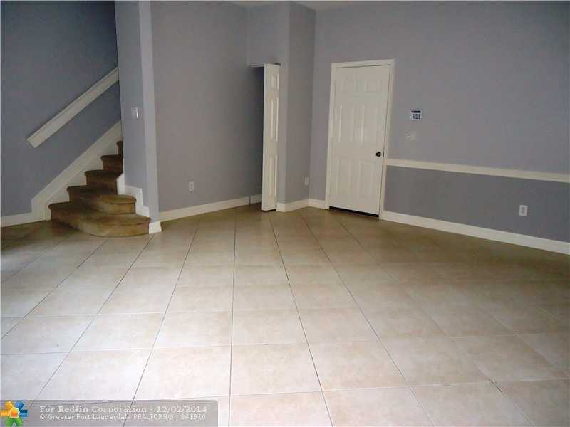 108 Ocean Cay Way - Photo 2 of 7