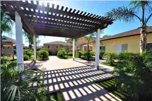 featured image of 6962 Fulton St