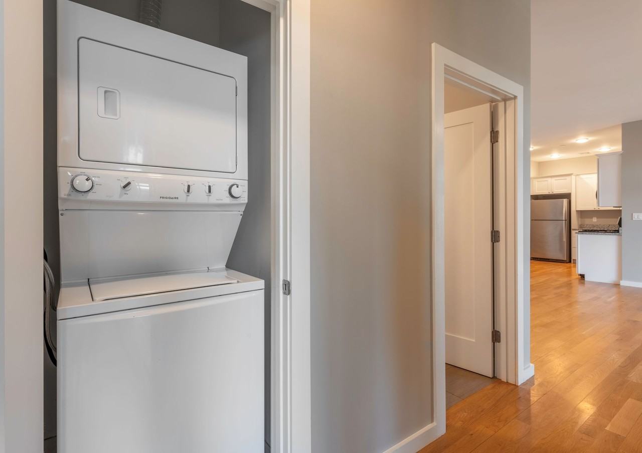 598-600 North - Photo 6 of 14