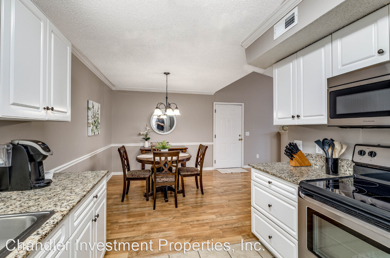 1441 Golf Terrace Blvd - Photo 2 of 3