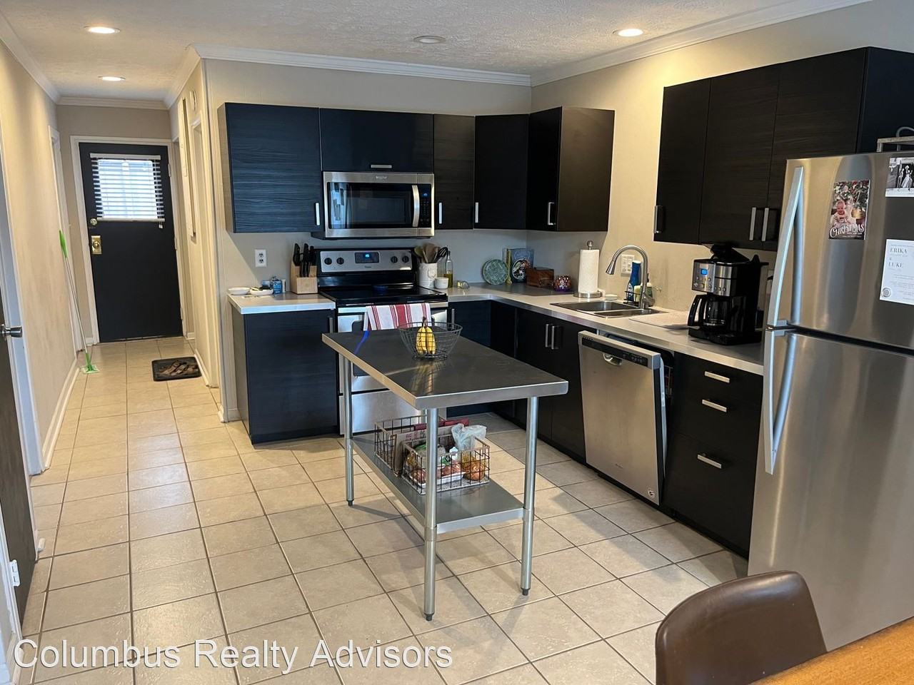 800-814 Northwest Blvd - Photo 2 of 13