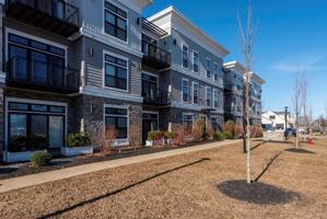 featured image of 598 North Ave