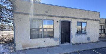 featured image of 1010 Elm St