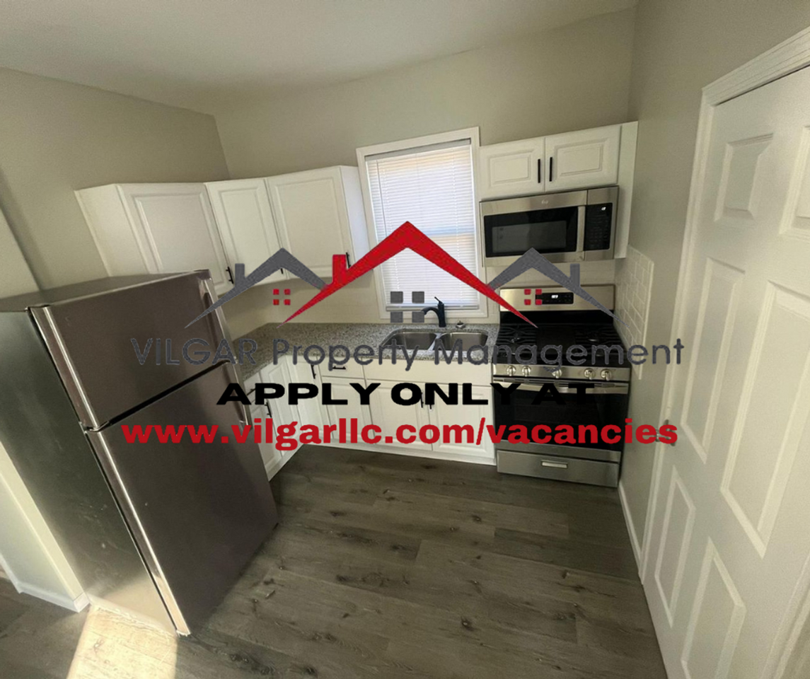 4513 Henry - Photo 3 of 14