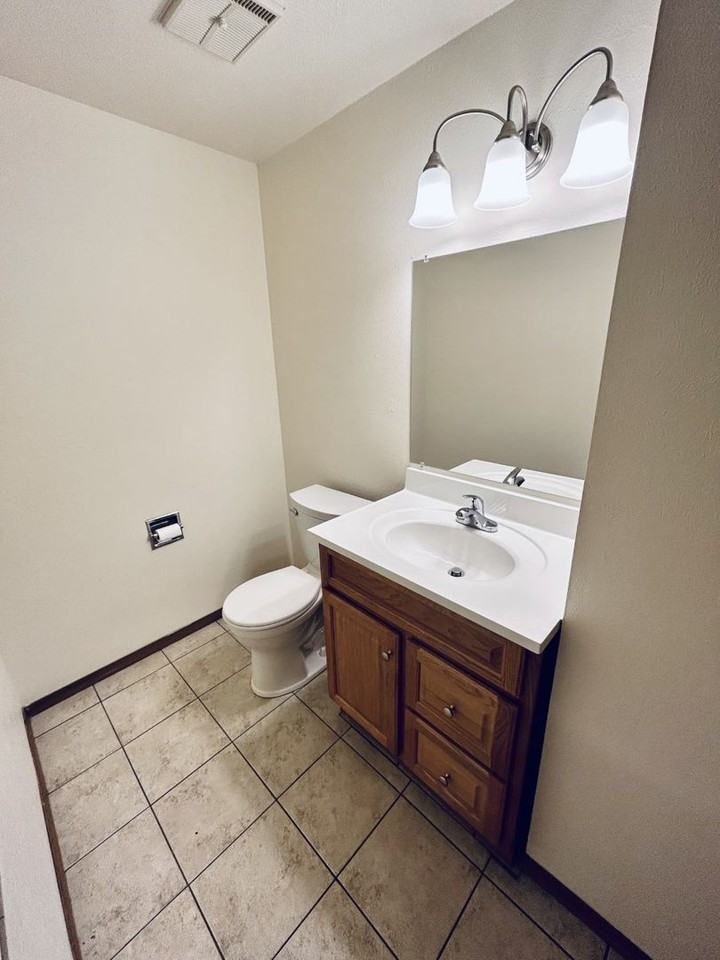 Ashview Terrace - Photo 7 of 29