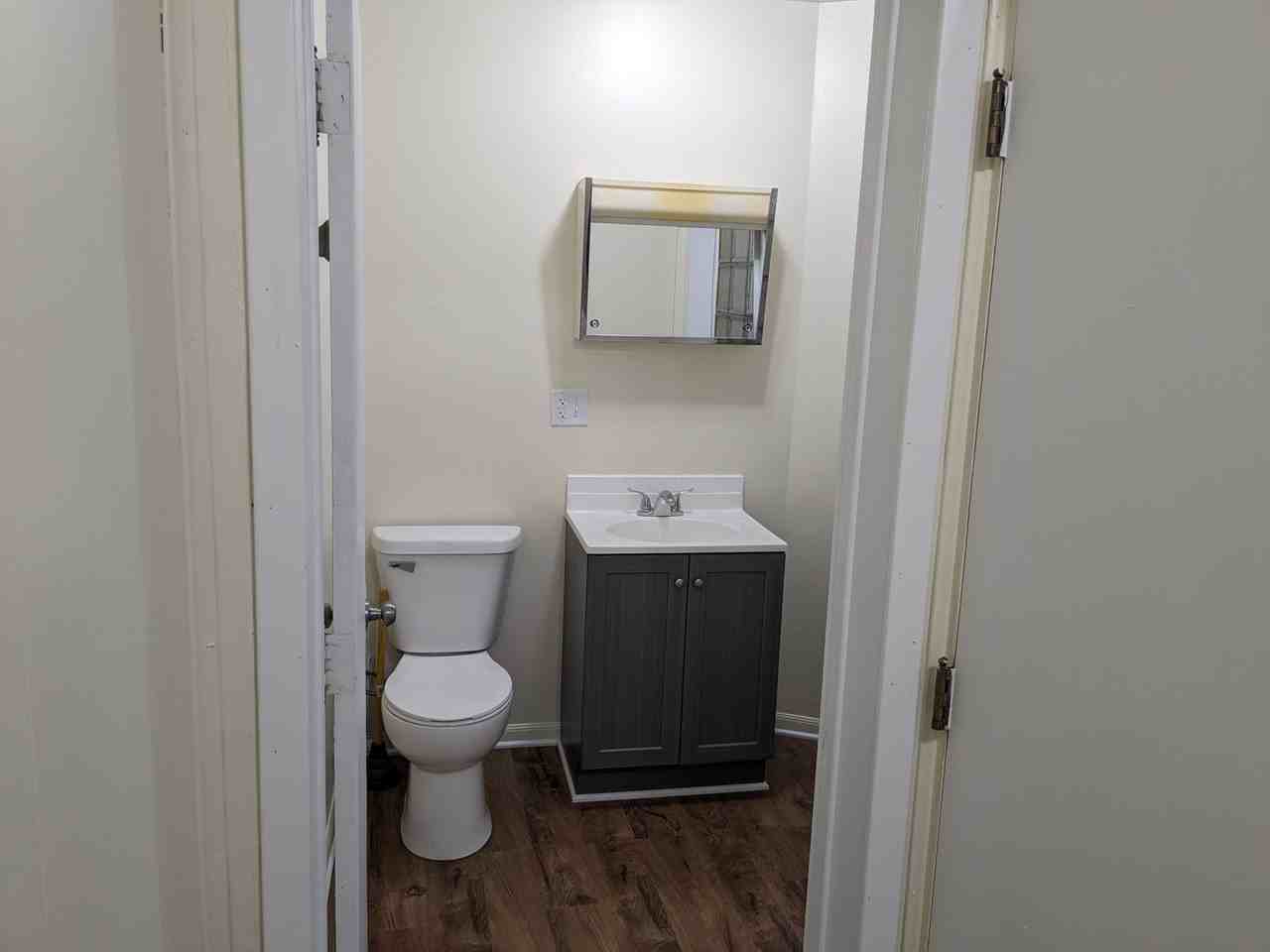 92 S Walnut Street - Photo 2 of 4