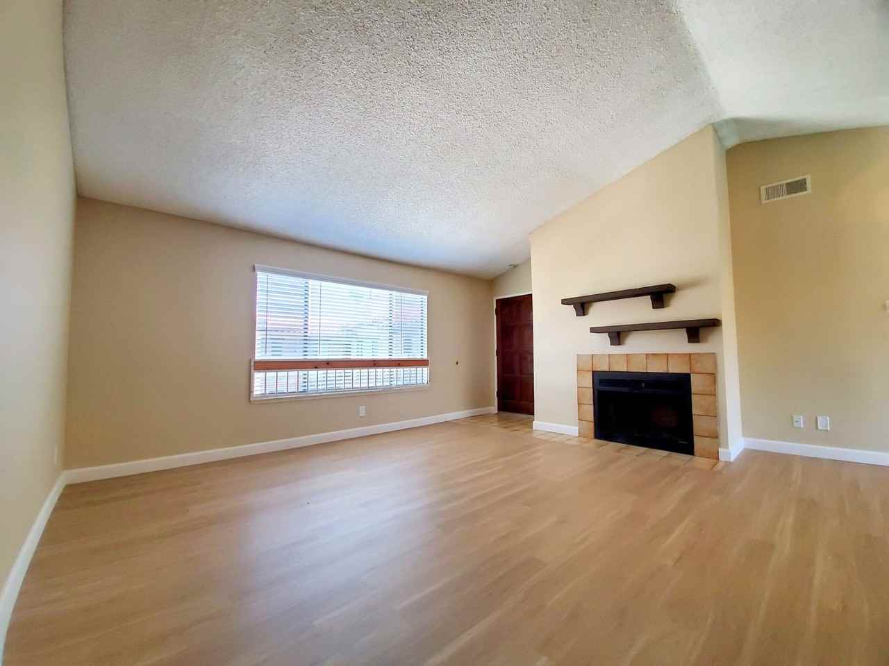 Ballantyne Villas - Photo 2 of 30