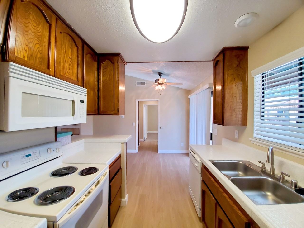 Ballantyne Villas - Photo 7 of 30