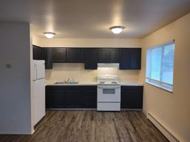 East Knoll Apartments (Renewed Investments II LLC) - Photo 1 of 1