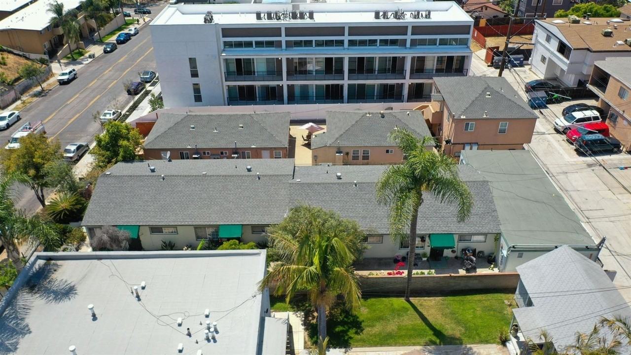 Broadway Lofts - Photo 2 of 10