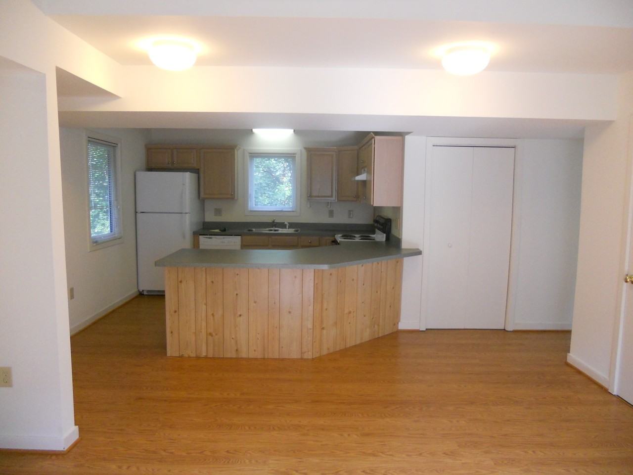 2515 Plateau Rd Apartments in Jefferson Park Avenue, Charlottesville