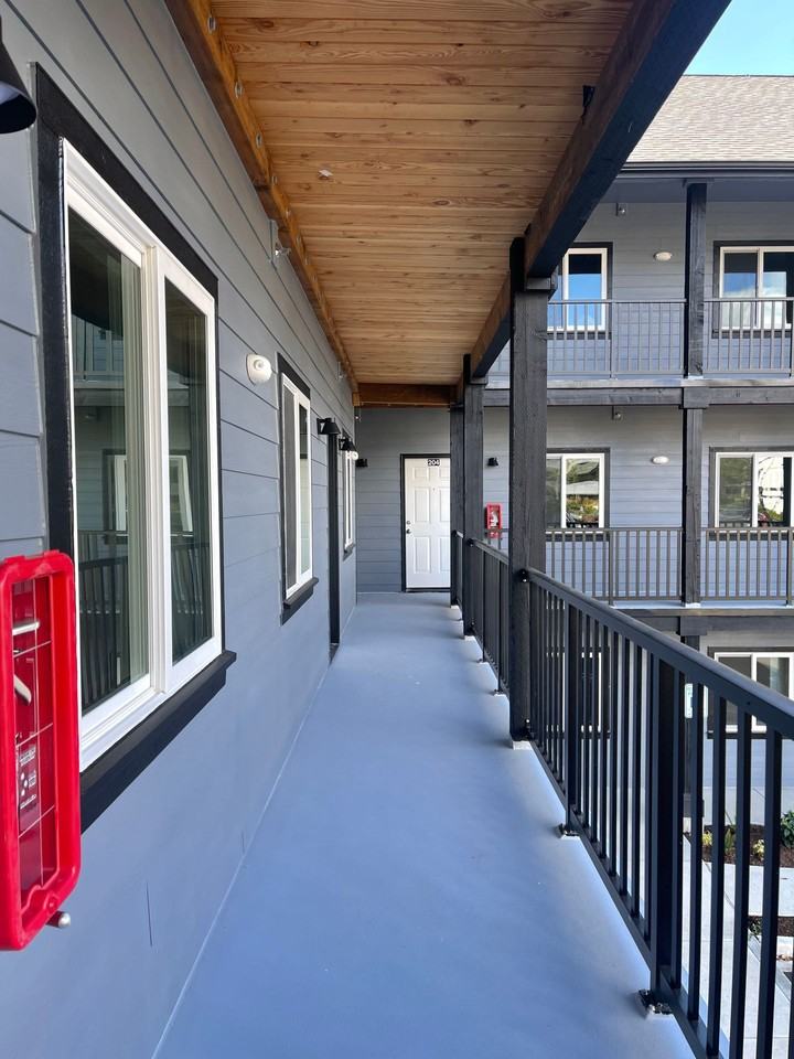 1200/1210 Billy Frank Jr St - Photo 4 of 7