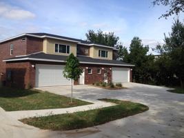 featured image of 2716 2716 & 2718 West Wildwood Drive