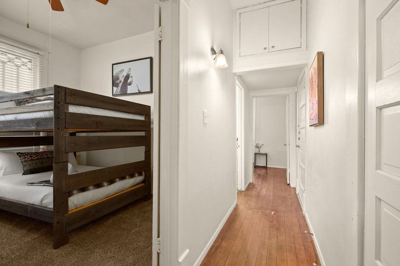 302 E 30th - Photo 5 of 19