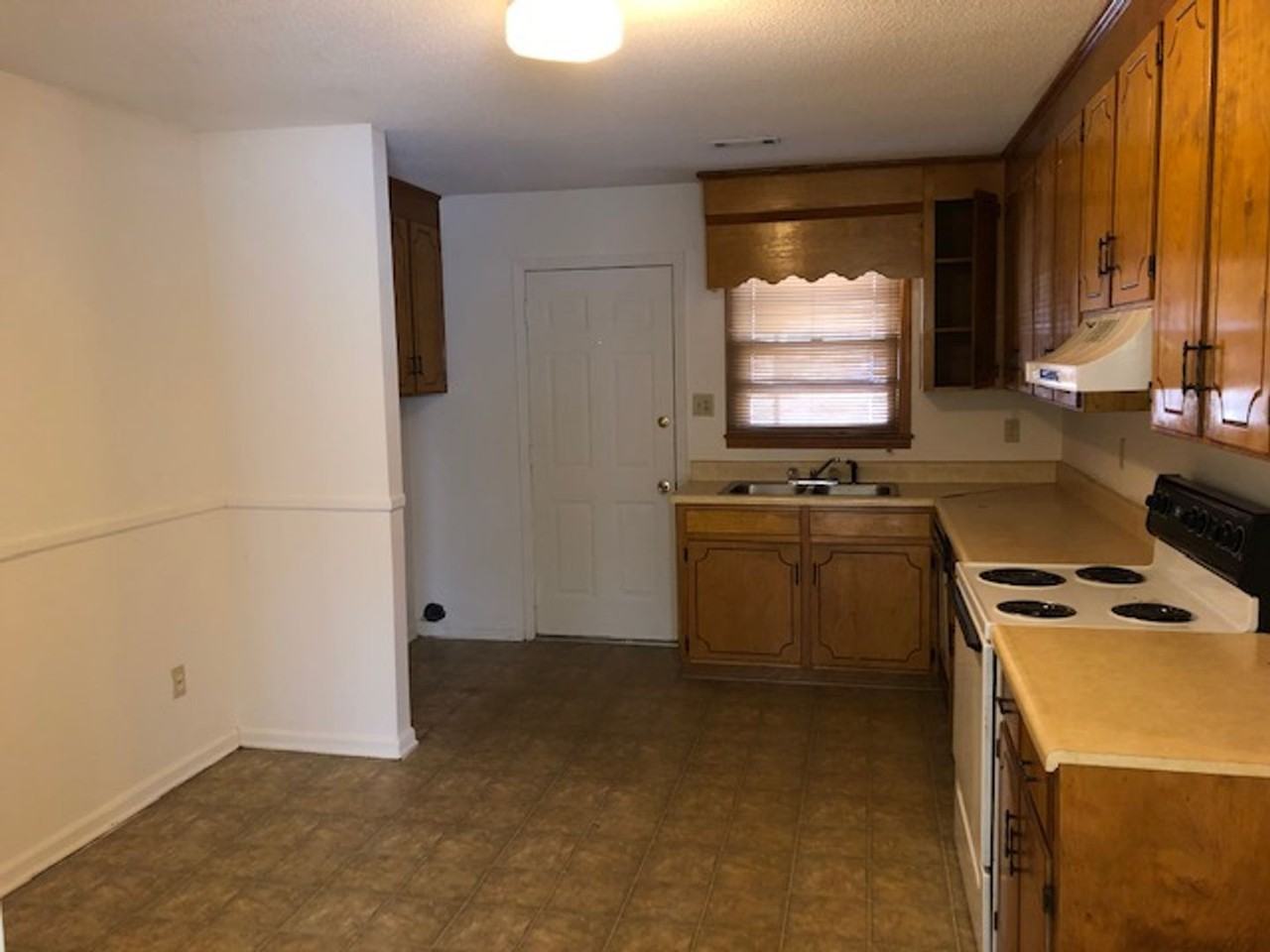 Emerald Colony II c030 Apartments Montague Ave, Greenwood, SC 29649