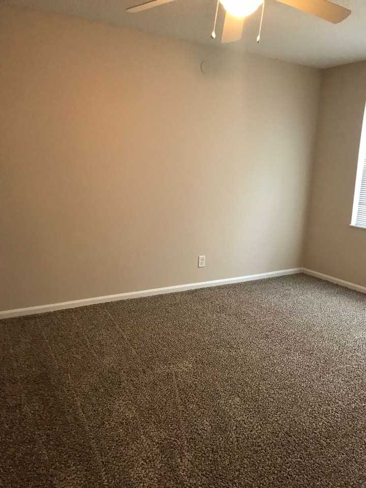 Ridgemont (GA) - Photo 2 of 10