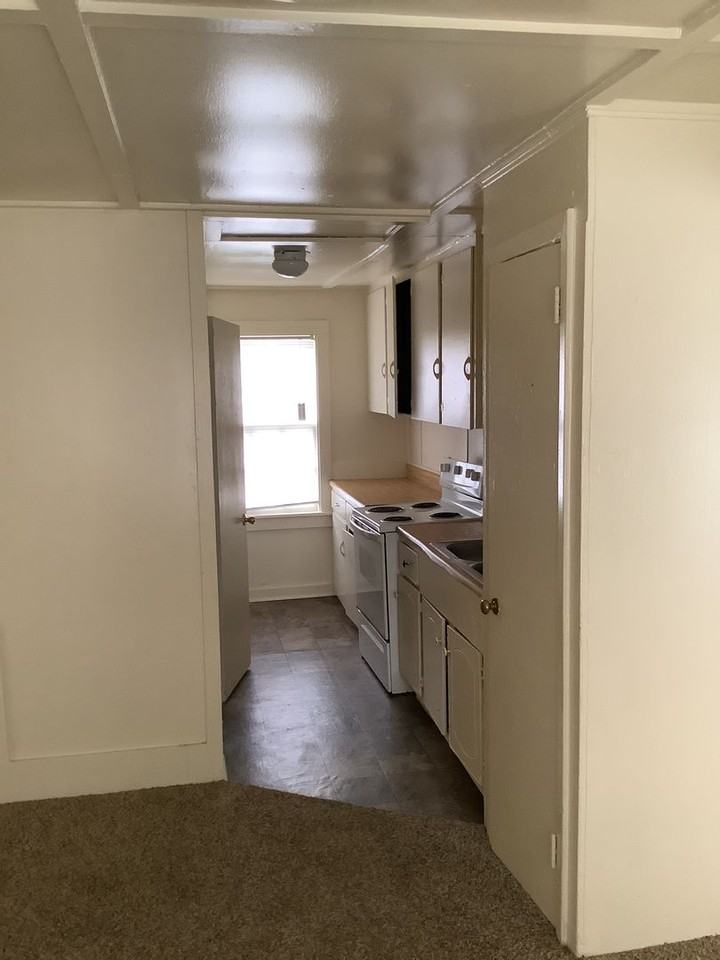 111 South 1st Street - Photo 2 of 5