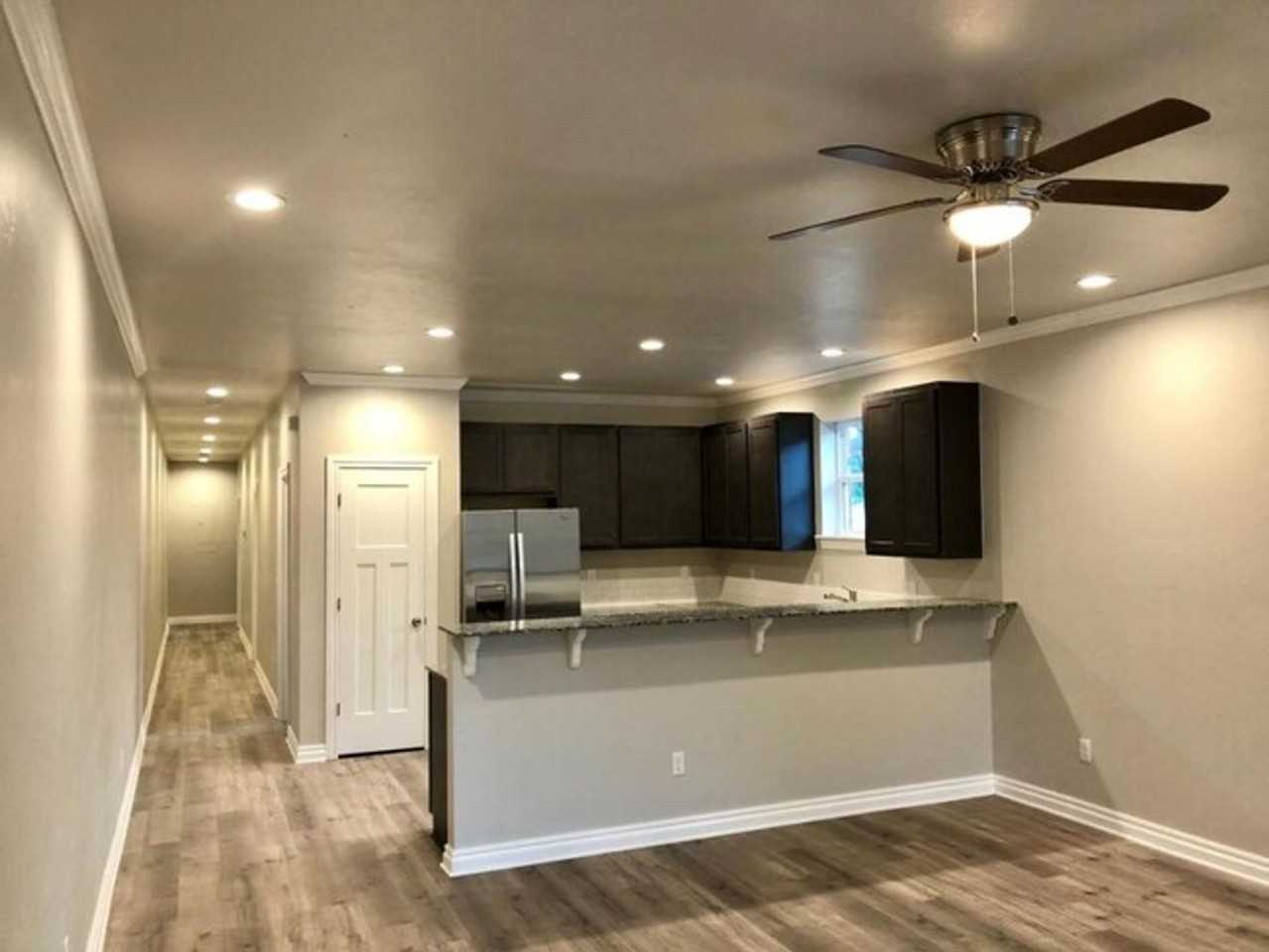 106 Castro St #1 - Photo 5 of 24