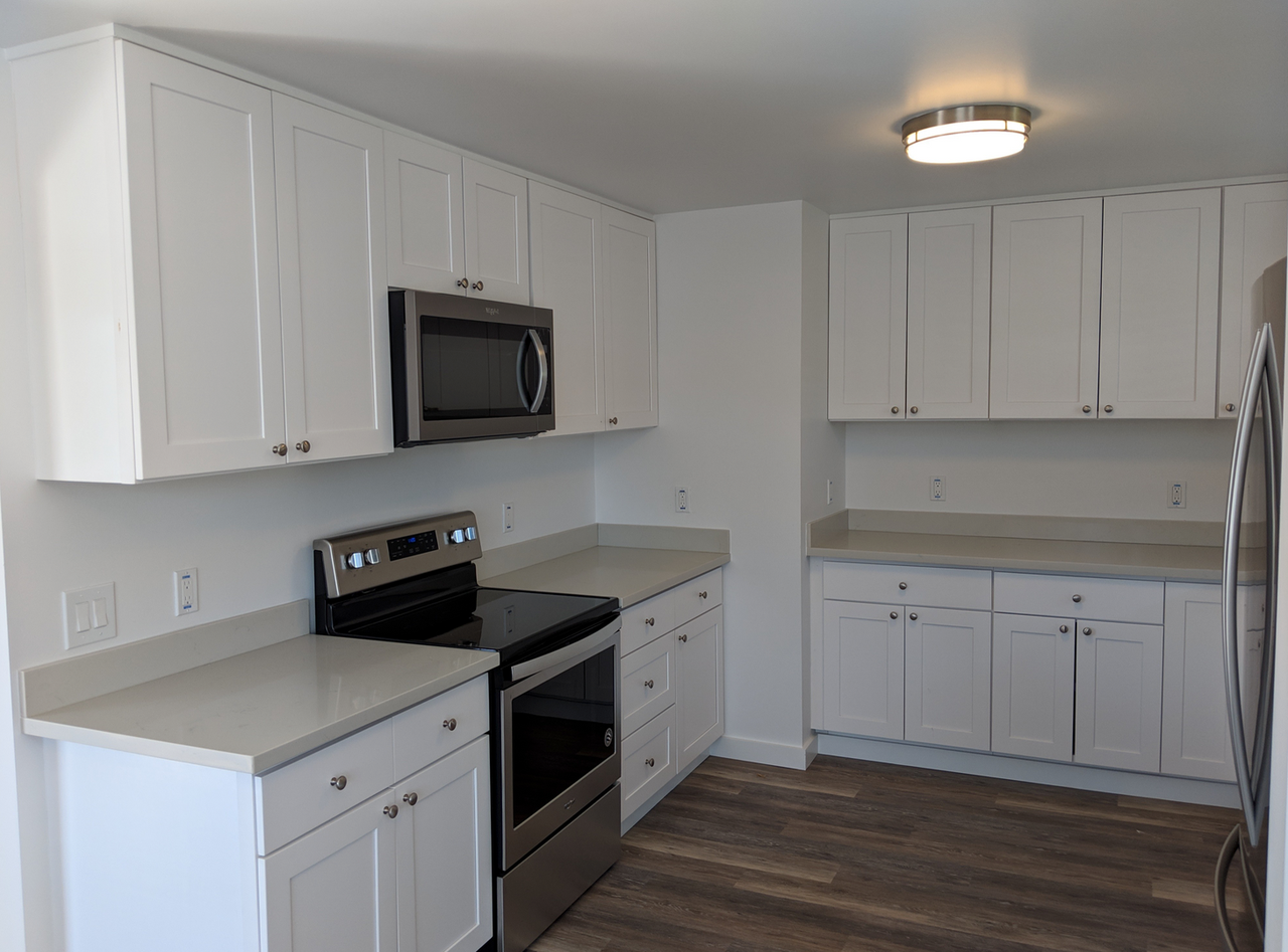 Magnolia Hills Apartments 2617 2621 22nd Ave W, Seattle, WA 98199