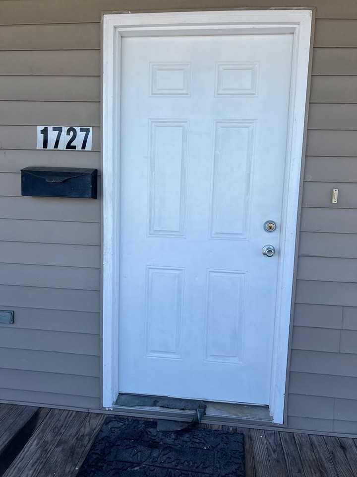 1725-27Franc - Photo 2 of 13