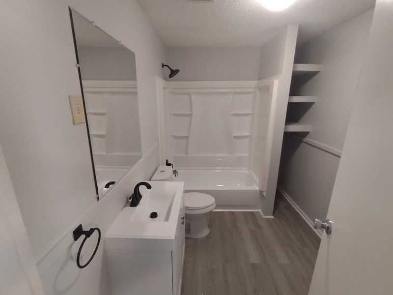 1340 Ida St - Photo 2 of 15