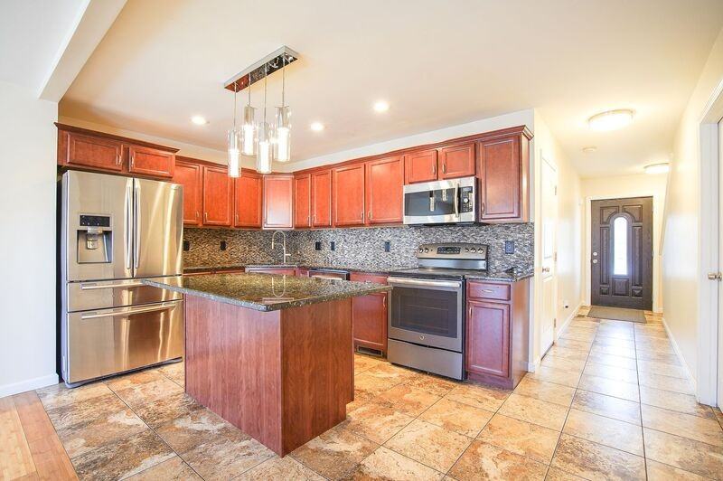 13 Sheri Ln - Photo 2 of 10