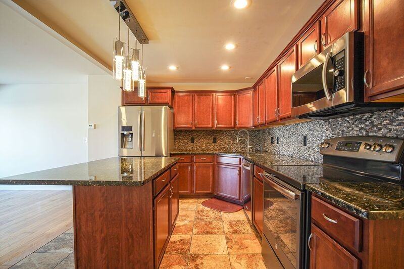 13 Sheri Ln - Photo 3 of 10