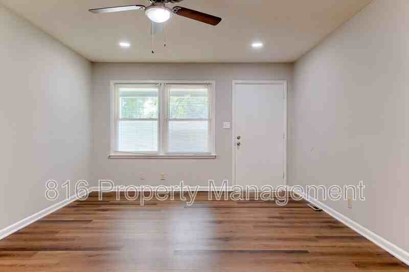 602 Se 5th St #2 - Photo 3 of 25