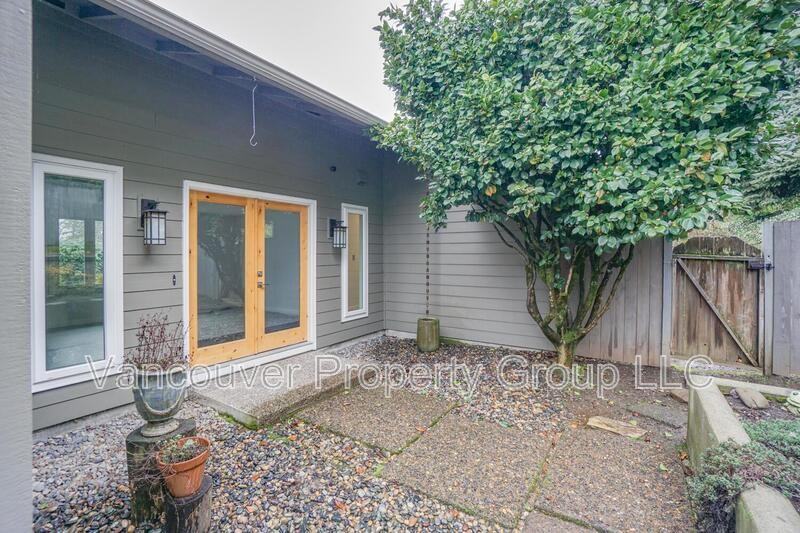 8305 Nw Fruit Valley Rd - Photo 3 of 23