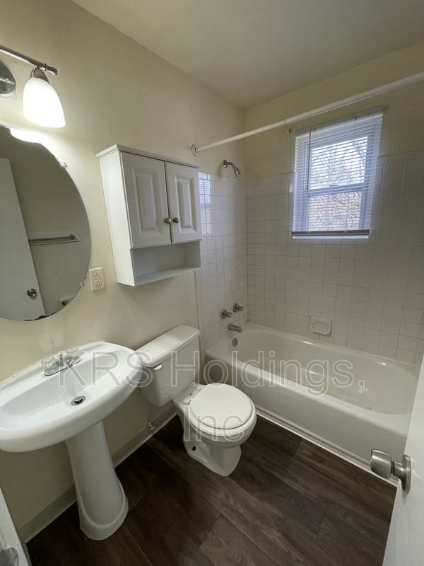 420 S 21st Ave #52 - Photo 3 of 3