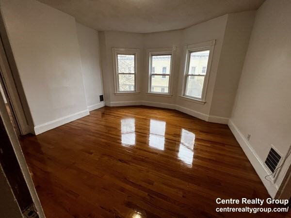 22 Bynner St #2 - Photo 6 of 14