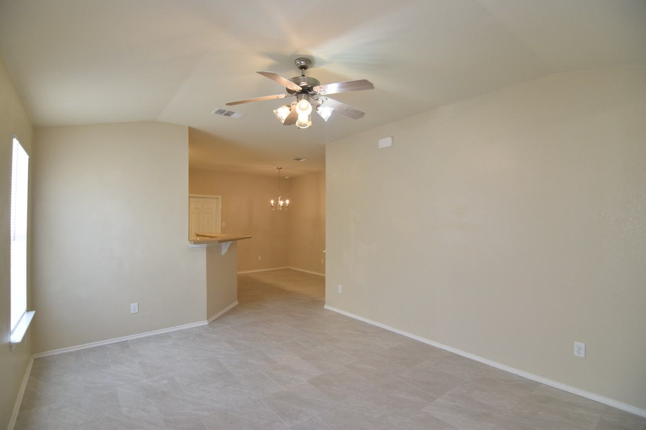 5106 Allegany Dr - Photo 7 of 19