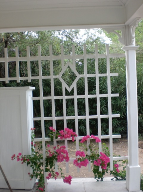 433 N Main Ave - Photo 3 of 9