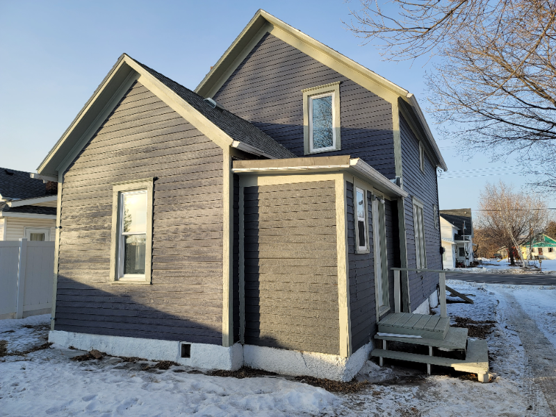 505 Main St - Photo 2 of 25