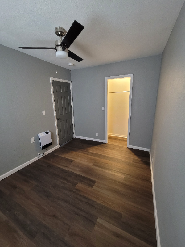 409 N Sterling Ave #2C - Photo 3 of 13