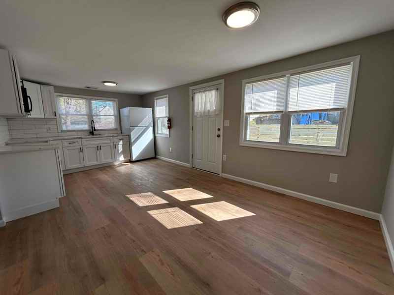 4226 Old Lincoln Hwy #2 - Photo 3 of 10