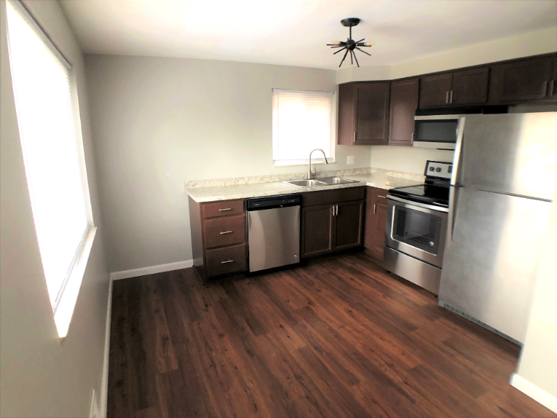 162 Pointview Rd #1 - Photo 2 of 12