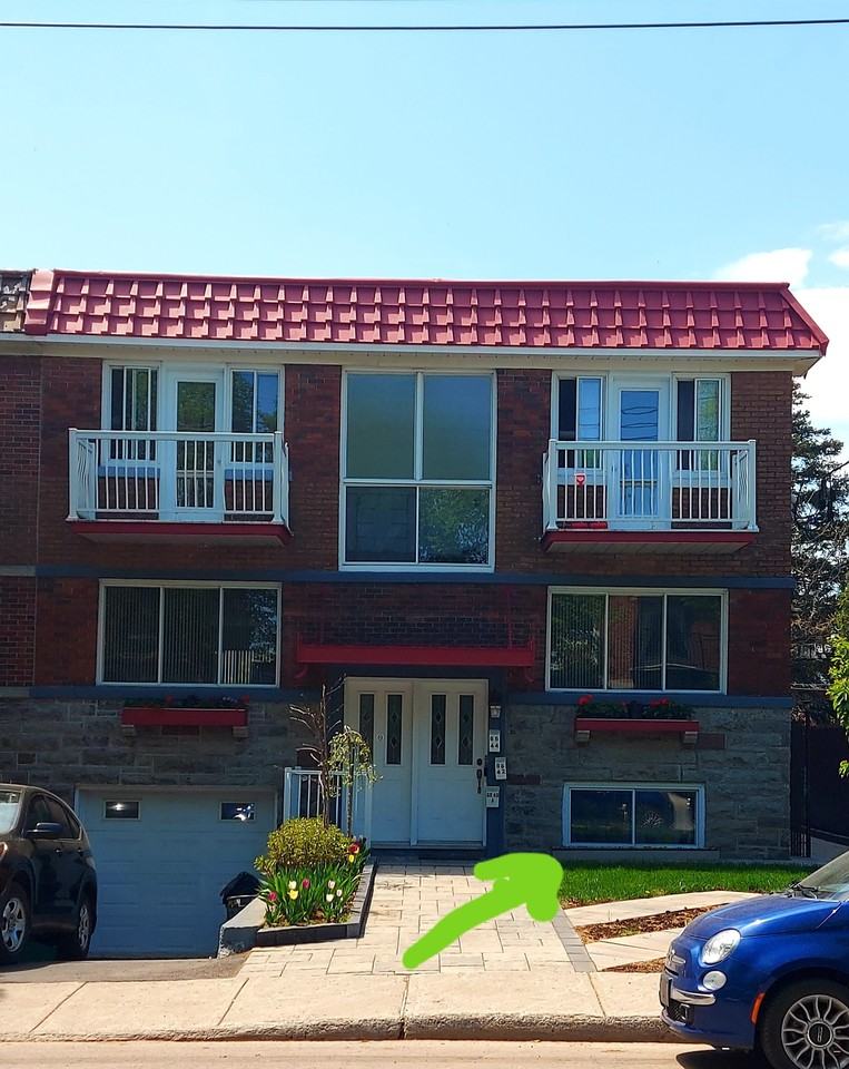 Rue Saint-Zotique East & 44e Avenue #A - Photo 6 of 7