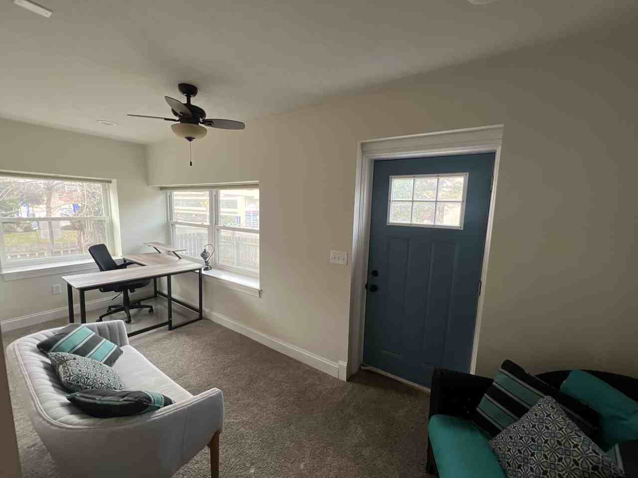 2300 Lexington Ave #NA - Photo 2 of 11