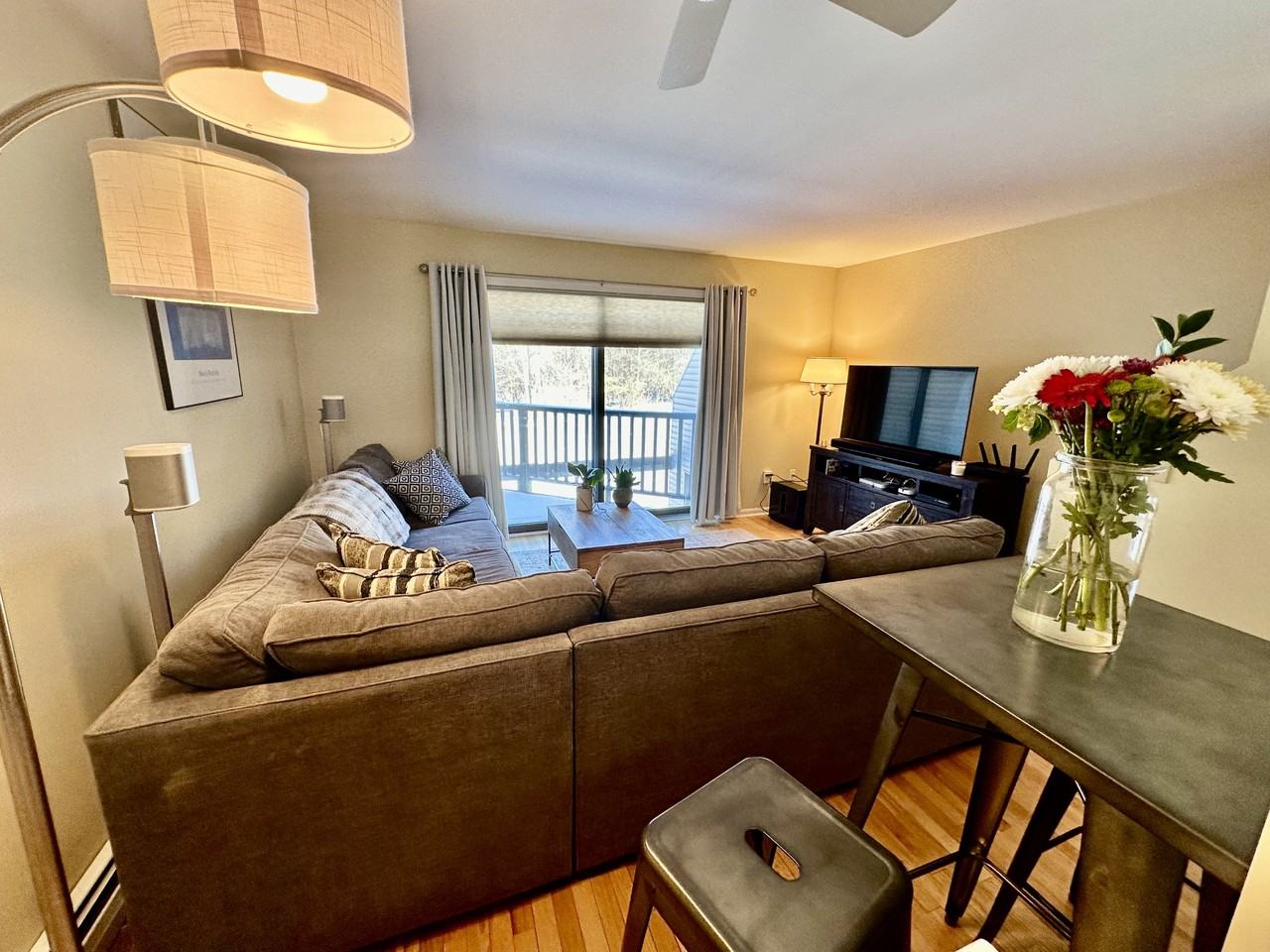 56 Heritage Condo Way #11 - Photo 3 of 11