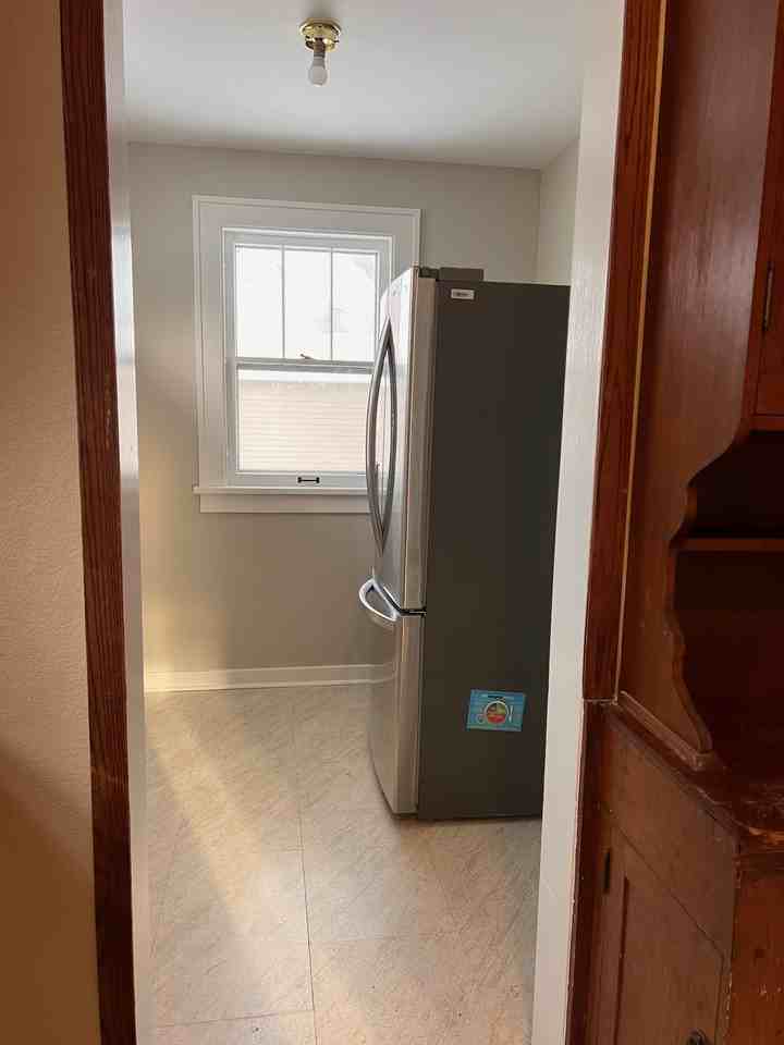 907 Albion Ave #NA - Photo 7 of 19