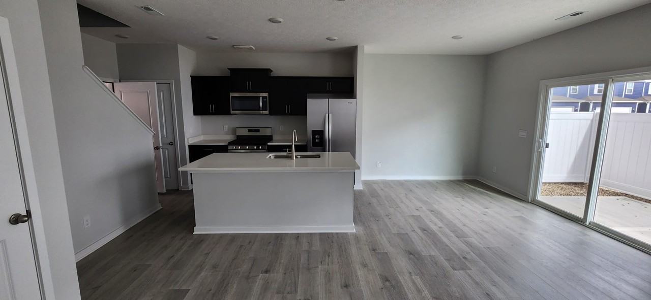 1460 Doubleday Dr #1460 - Photo 2 of 21