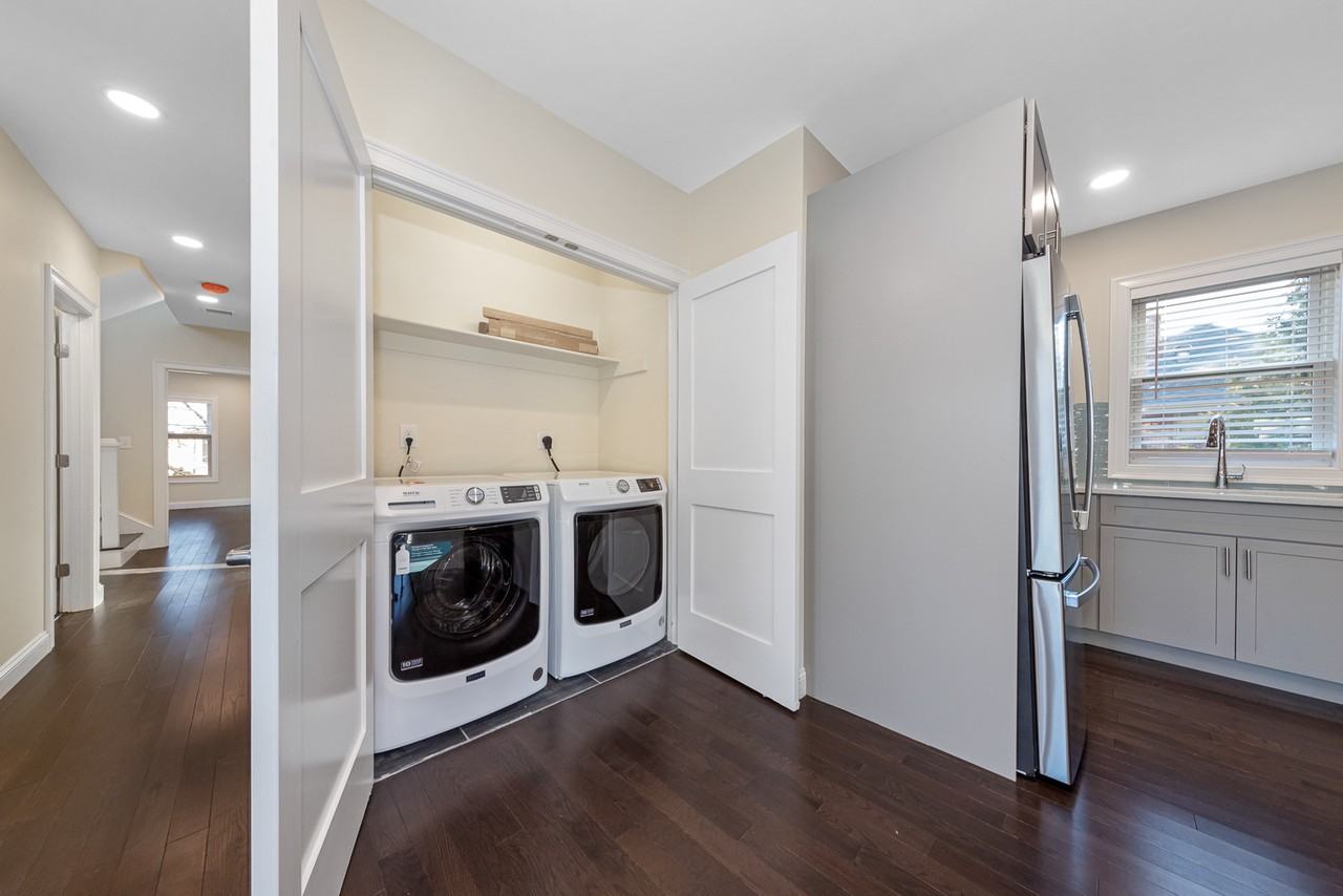 62 Bradbury Ave #2 - Photo 6 of 40