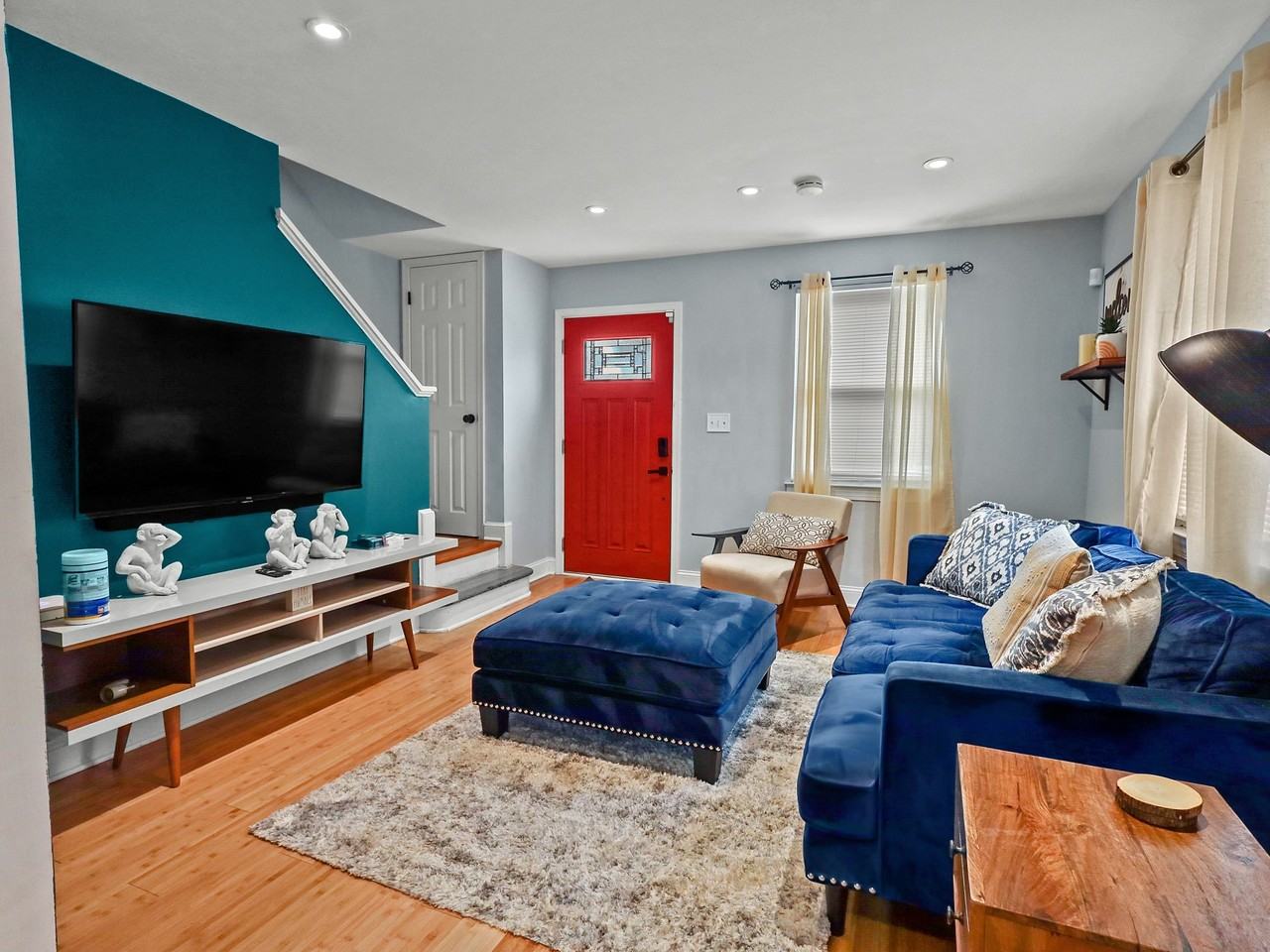 636 Burns St Se #636 - Photo 2 of 18