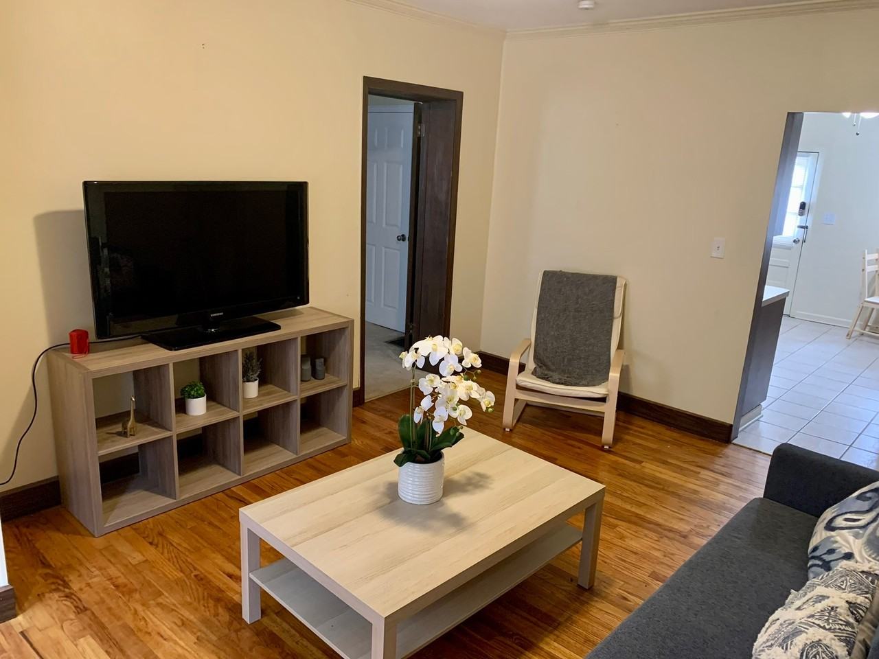 154 E Beck St #154 - Photo 2 of 20