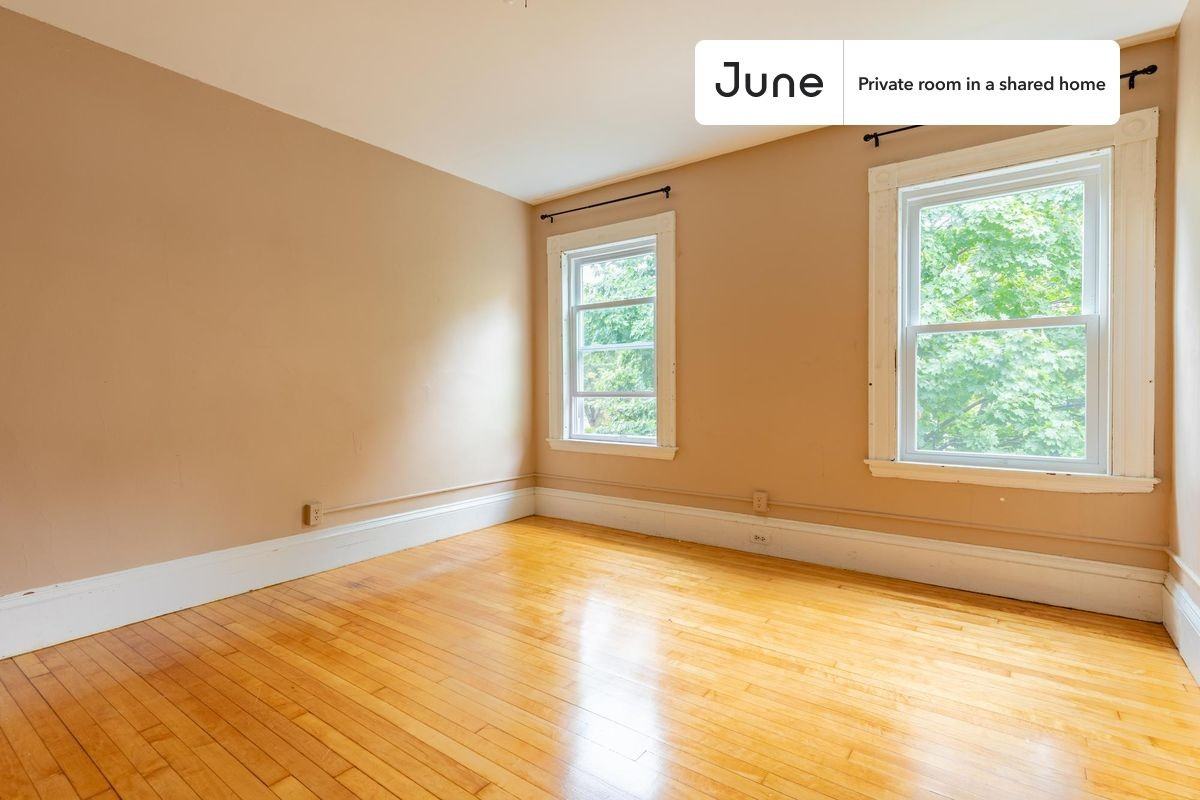 2 Sparhawk St #E - Photo 2 of 23