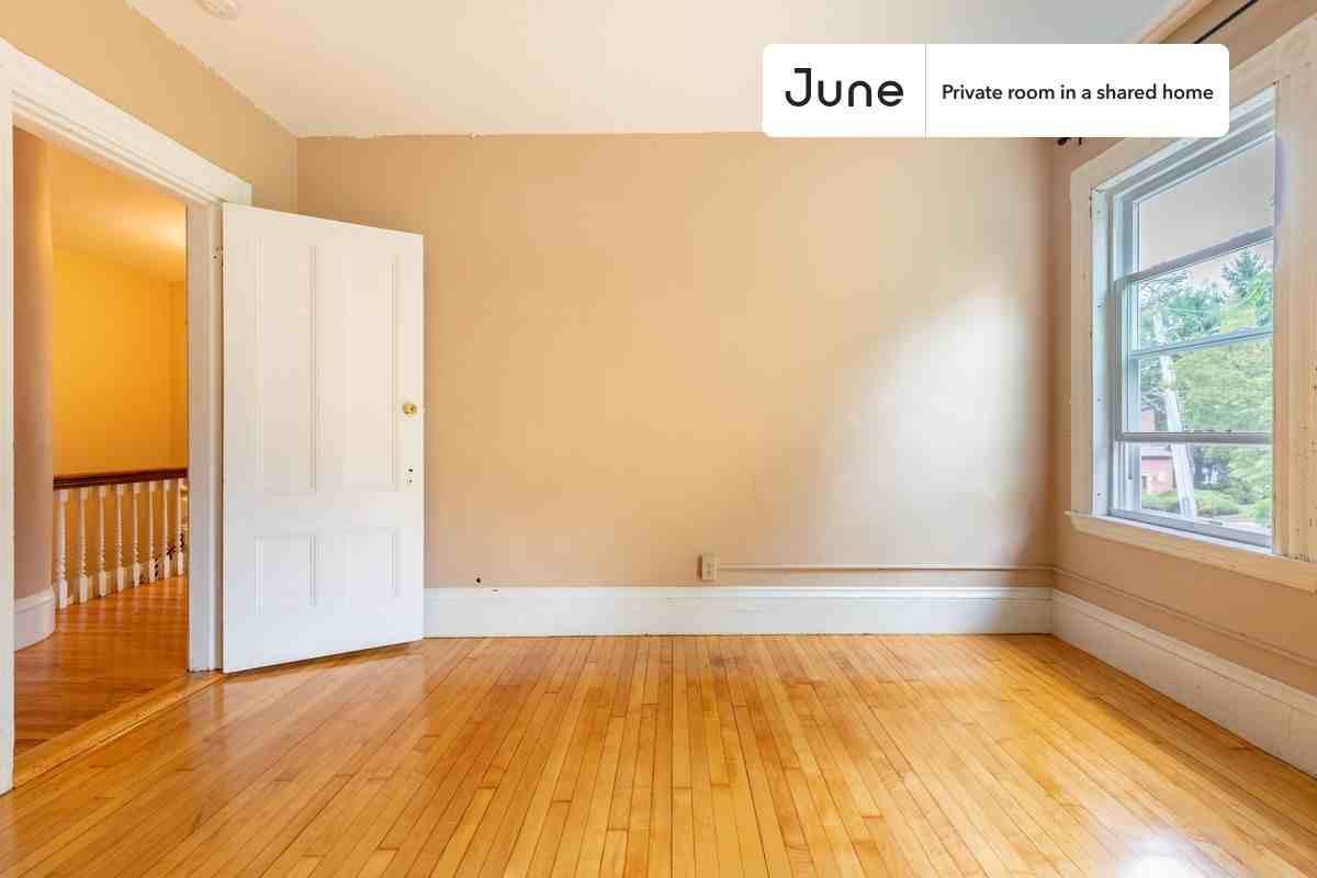 2 Sparhawk St #E - Photo 6 of 23