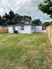 842 Nw 4th Ave - Photo 3 of 8