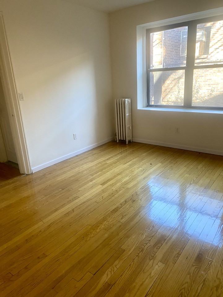6 Depot Way West 1 - Photo 2 of 6